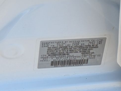 Used 2024 Nissan Versa SV FWD image 31