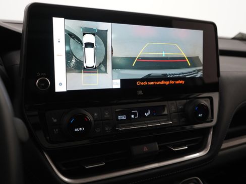 Used 2024 Toyota Grand Highlander Limited image 24