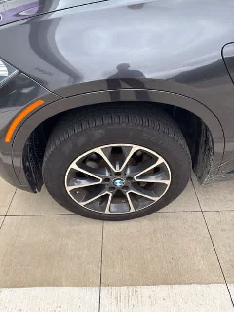 Used 2017 BMW X5 xDrive40e AWD/4WD image 10