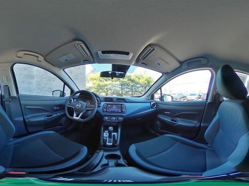 Used 2025 Nissan Versa SV FWD image 42