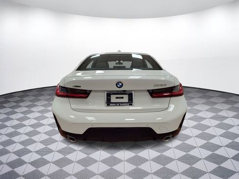 Used 2025 BMW 330i xDrive Sedan w/ M Sport Package image 10