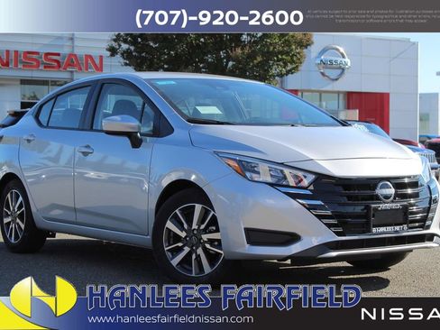 New 2025 Nissan Versa SV w/ Trunk Package FWD image 1