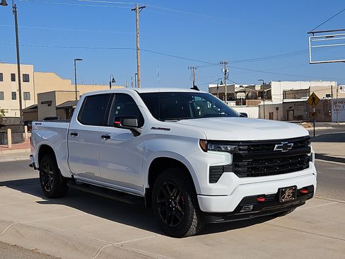 New 2026 Chevrolet Silverado 1500 RST w/ Redline Edition AWD/4WD image 6