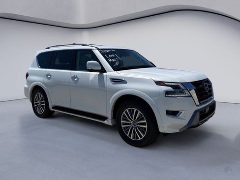 Used 2023 Nissan Armada SL w/ Captain's Chairs Package AWD/4WD image 7