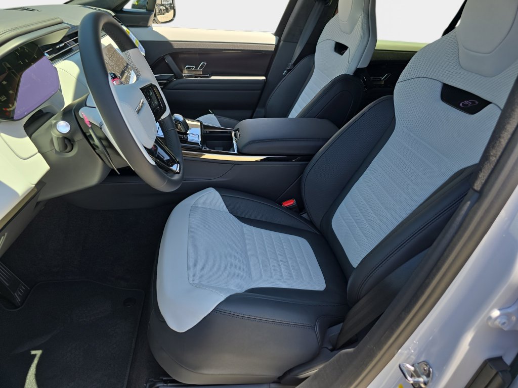 New 2025 Land Rover Range Rover Sport SV Edition Two AWD/4WD image 15