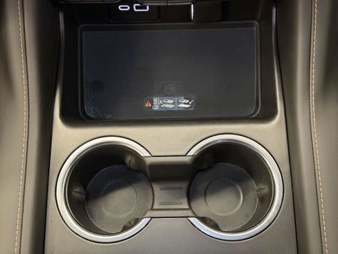 Certified 2022 GMC Yukon AT4 w/ Technology Package image 42