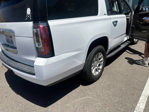 Used 2016 GMC Yukon XL SLE w/ Convenience Package RWD image 4