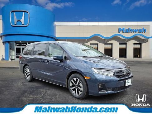 New 2026 Honda Odyssey EX-L image 2