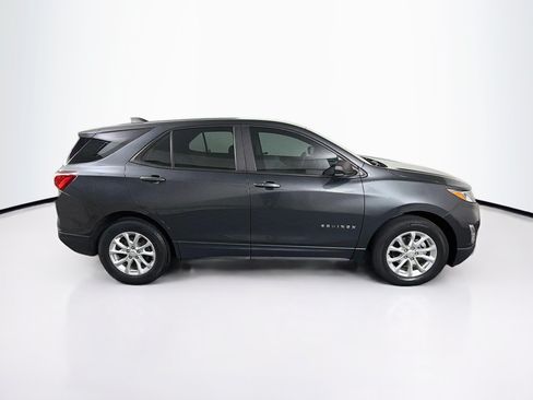 Used 2020 Chevrolet Equinox LS FWD image 10