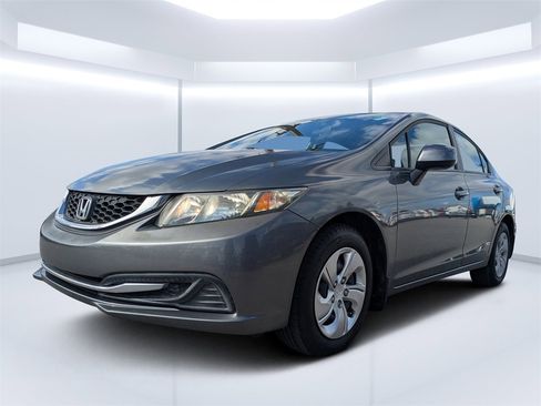 Used 2013 Honda Civic LX image 7