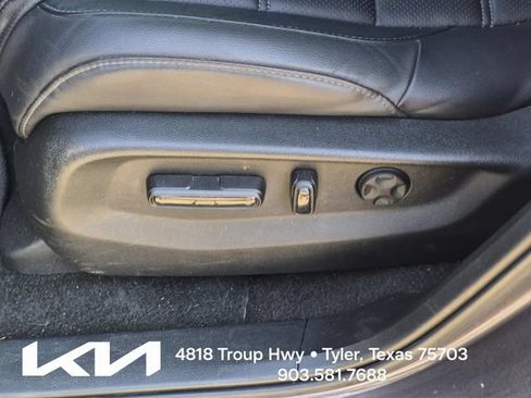 Used 2020 Honda CR-V Touring image 21