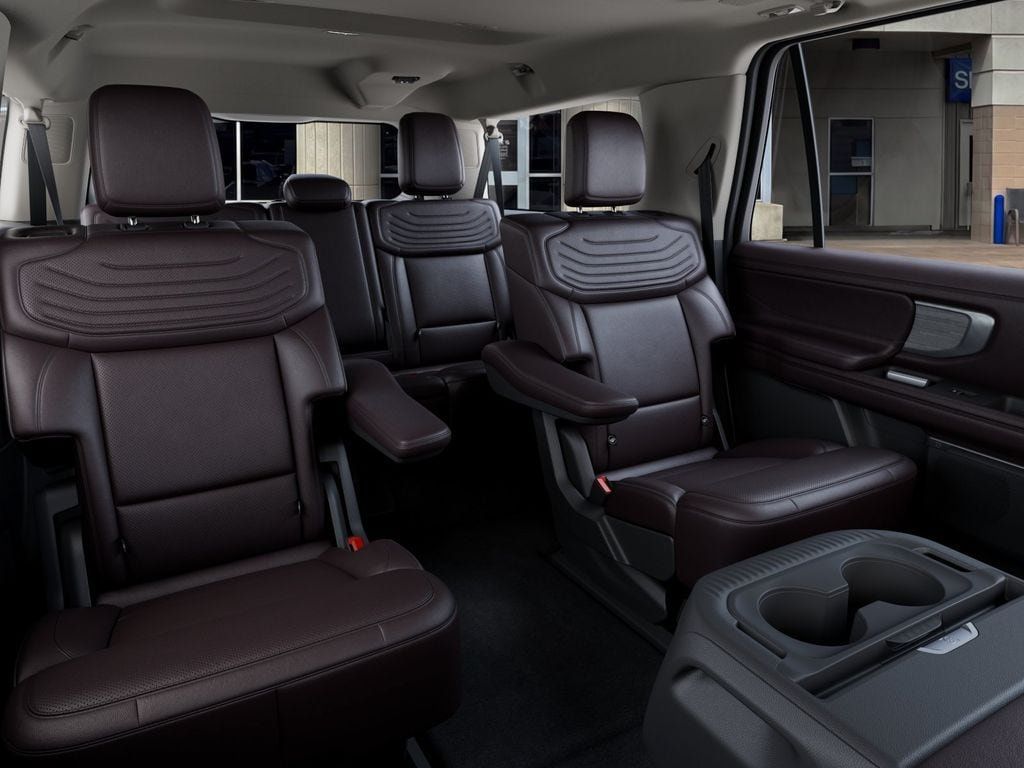 New 2027 Ford Expedition Max Platinum w/ Platinum Ultimate Package AWD/4WD image 11