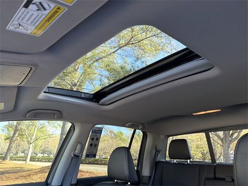 Used 2023 Honda Ridgeline RTL-E image 22