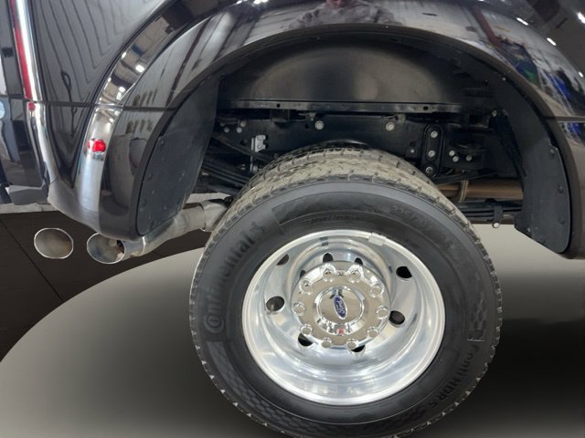 Used 2026 Ford F450 Platinum w/ FX4 Off-Road Package AWD/4WD image 35