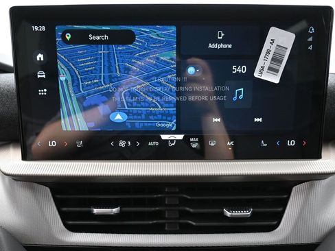 New 2025 Ford Explorer Active w/ Active Comfort Package image 4