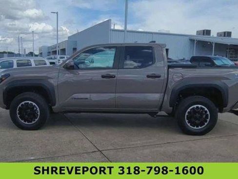 Used 2026 Toyota Tacoma TRD Off-Road AWD/4WD image 5