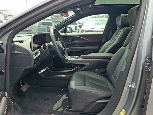 Used 2024 Cadillac Lyriq Sport w/ LPO, Floor Liner Package AWD/4WD image 14