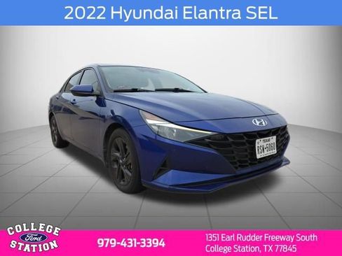 Used 2022 Hyundai Elantra SEL FWD image 1