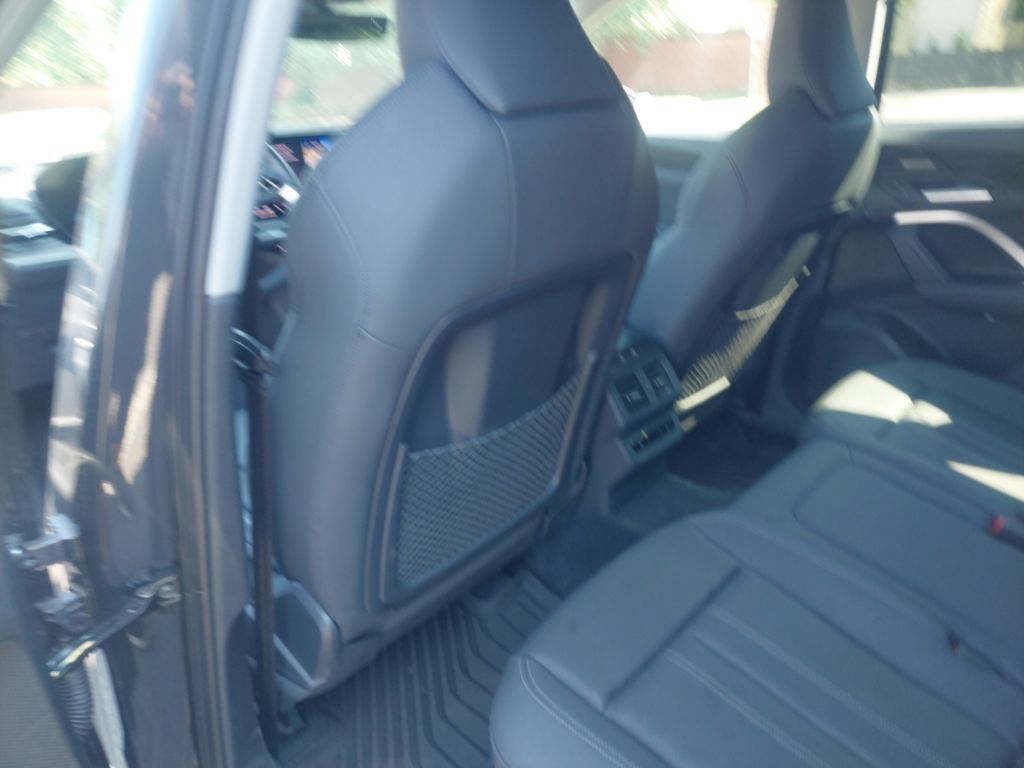 Used 2025 Audi Q5 Prestige AWD/4WD image 24