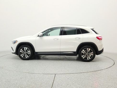 Certified 2026 Mercedes-Benz GLA 250 image 8