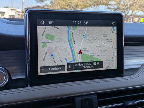 Used 2022 Lincoln Corsair AWD w/ Equipment Group 101A image 36