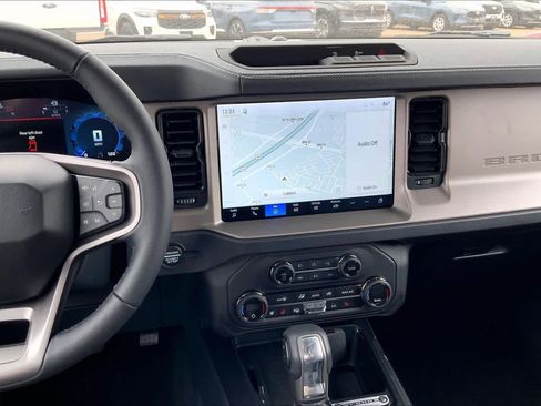 New 2026 Ford Bronco Outer Banks AWD/4WD image 6