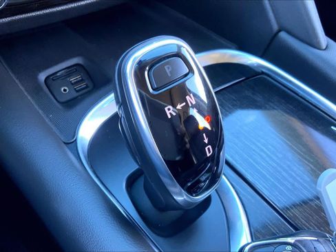 Used 2021 Buick Enclave Avenir image 64