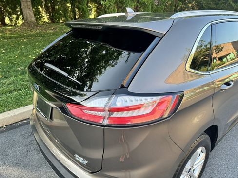 Used 2019 Ford Edge SEL w/ Equipment Group 201A AWD/4WD image 45