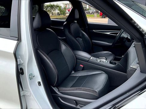 Used 2023 INFINITI QX50 Sport image 9