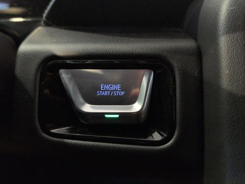 Used 2025 GMC Yukon Denali image 20