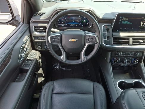 Used 2024 Chevrolet Tahoe LT AWD/4WD image 12