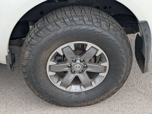 Used 2019 Nissan Frontier PRO-4X AWD/4WD image 24