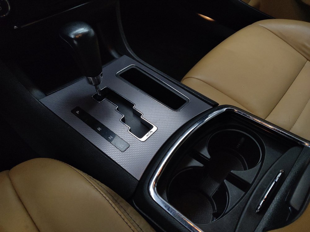 Used 2014 Dodge Charger R/T RWD image 26