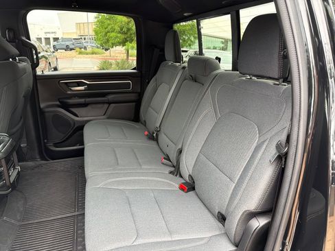 Used 2023 RAM 1500 Big Horn AWD/4WD image 35