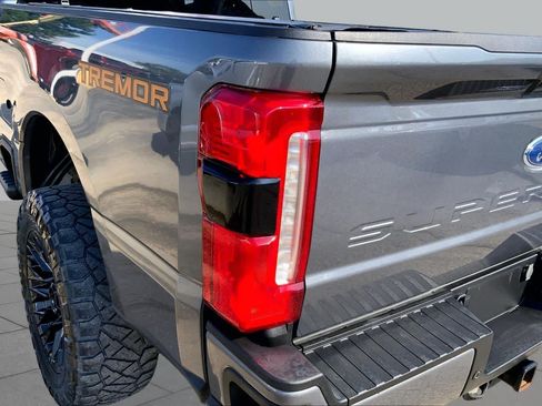 Certified 2023 Ford F250 Lariat w/ Lariat Ultimate Package AWD/4WD image 27