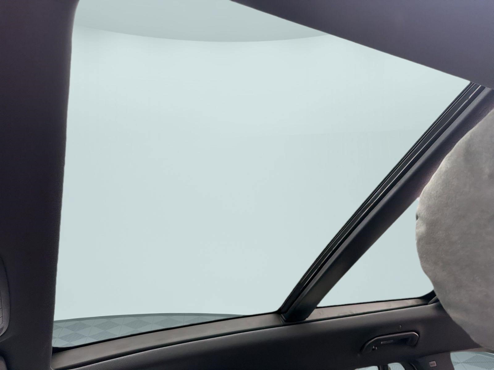 New 2026 Mercedes-Benz GLS 450 4MATIC image 14