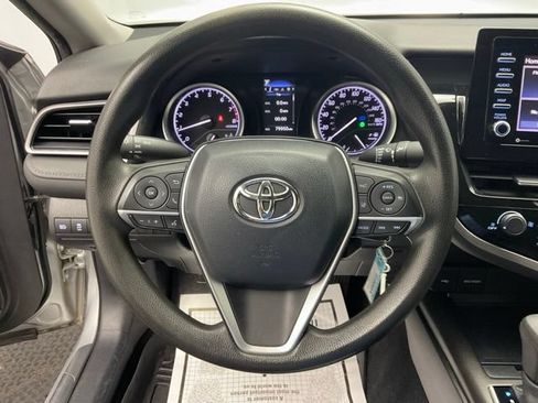 Used 2021 Toyota Camry LE FWD image 16