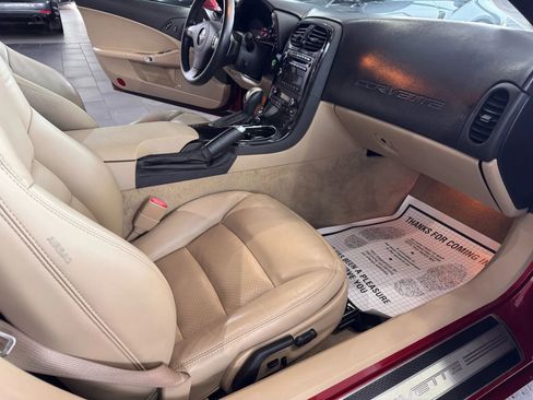 Used 2009 Chevrolet Corvette Convertible w/ Preferred Equipment Group image 15