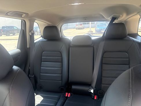 Used 2025 Honda CR-V EX-L image 11
