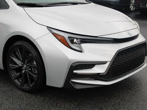 Used 2023 Toyota Corolla SE image 9