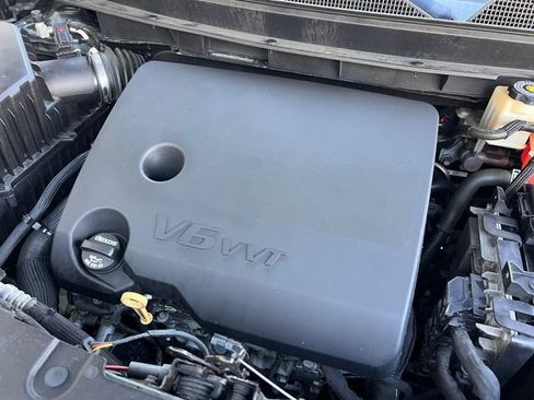 Used 2019 Chevrolet Traverse LT AWD/4WD image 34