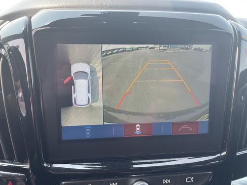 Used 2018 Chevrolet Traverse LT w/ LPO, Cargo Package AWD/4WD image 14