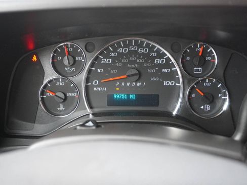 Used 2019 Chevrolet Express 3500 LT w/ LT Preferred Equipment Group RWD image 10