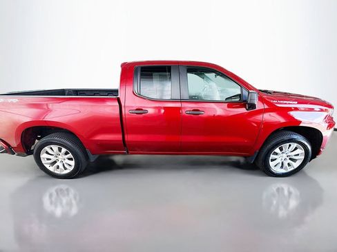 Used 2022 Chevrolet Silverado 1500 Custom AWD/4WD image 10