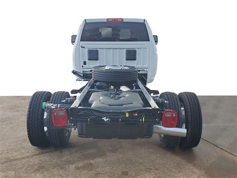 New 2026 RAM 4500 Tradesman w/ Chrome Appearance Group image 4