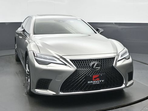 Used 2022 Lexus LS 500 AWD w/ Accessory Package (Z1) image 8