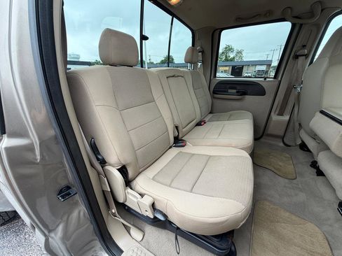 Used 2005 Ford F350 XL AWD/4WD image 15