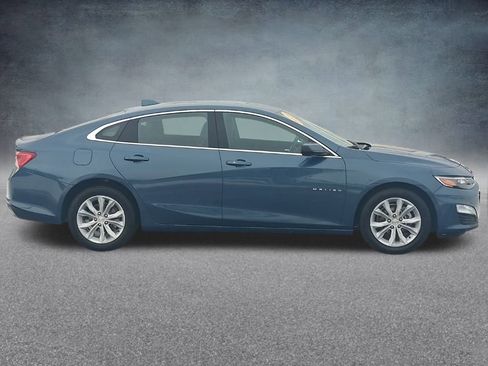 Used 2024 Chevrolet Malibu LT FWD image 5