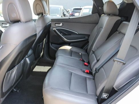 Used 2017 Hyundai Santa Fe Sport FWD image 18