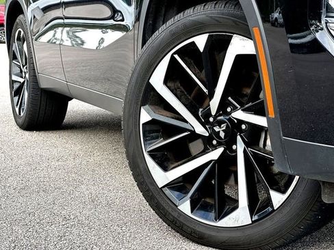 Used 2024 Mitsubishi Outlander SE Black Edition image 2